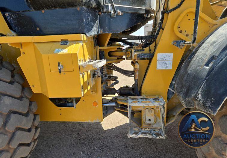 2021 Caterpillar  938M wheel loader