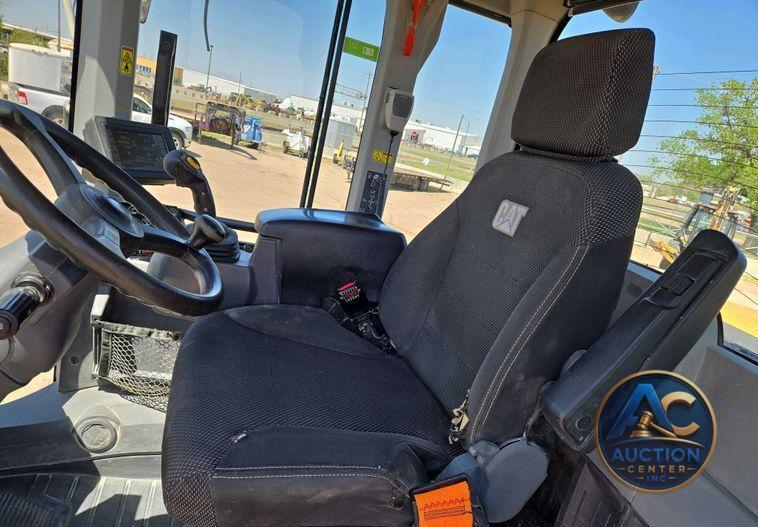 2021 Caterpillar  938M wheel loader