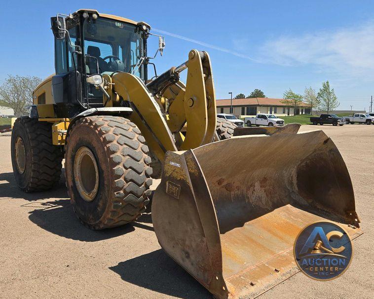 2021 Caterpillar  938M wheel loader