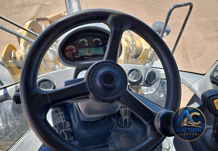 2021 Caterpillar  938M wheel loader