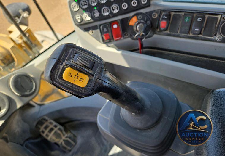 2021 Caterpillar  938M wheel loader
