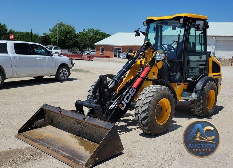 2022 JCB 407 wheel loader