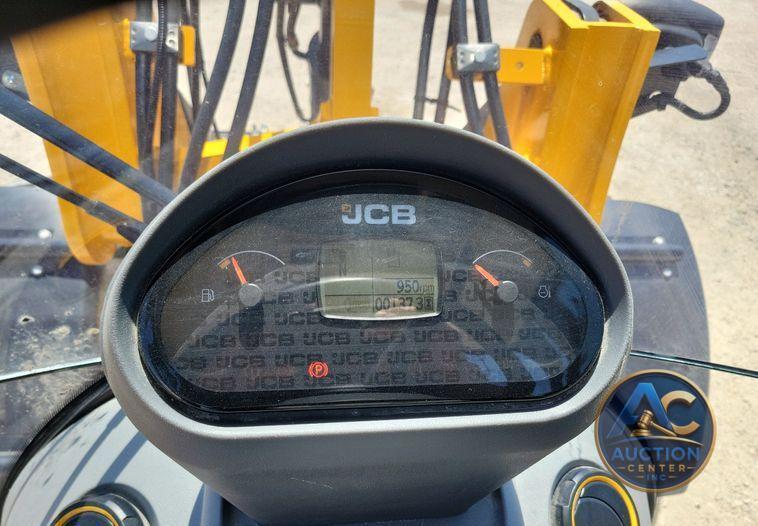 2022 JCB 407 wheel loader