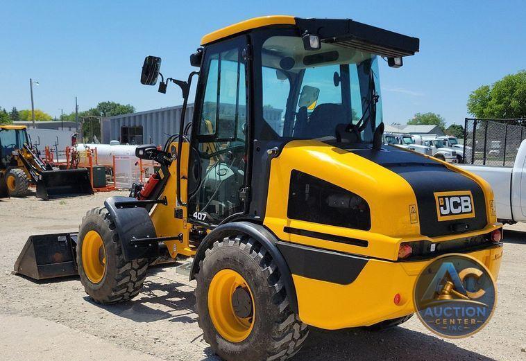2022 JCB 407 wheel loader