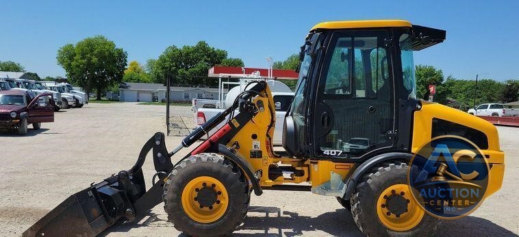 2022 JCB 407 wheel loader
