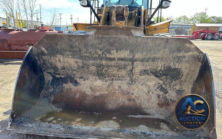 2014 Caterpillar 950K wheel loader