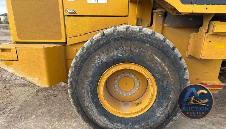 2018 John Deere 624K-II wheel loader