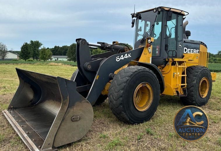 2014 John Deere  644K wheel loader