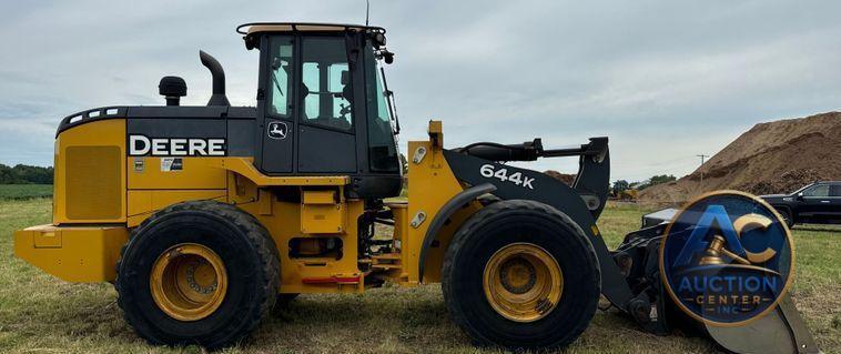 2014 John Deere  644K wheel loader