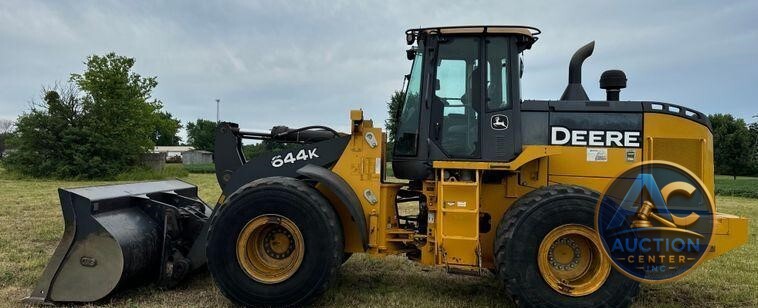 2014 John Deere  644K wheel loader