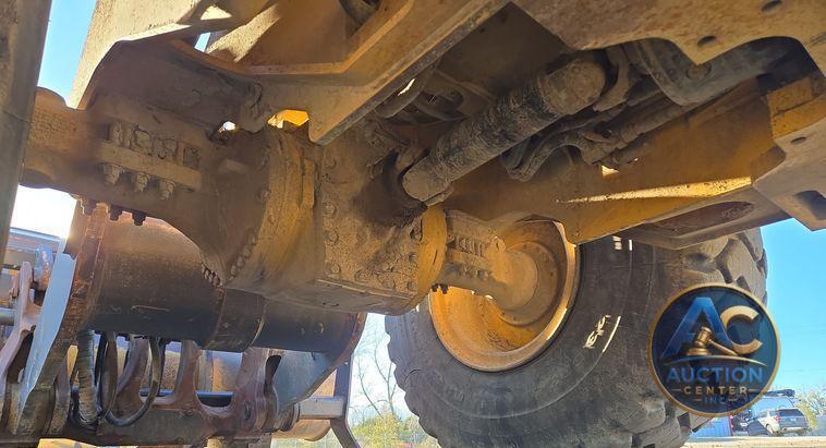 2012 John Deere  644K wheel loader