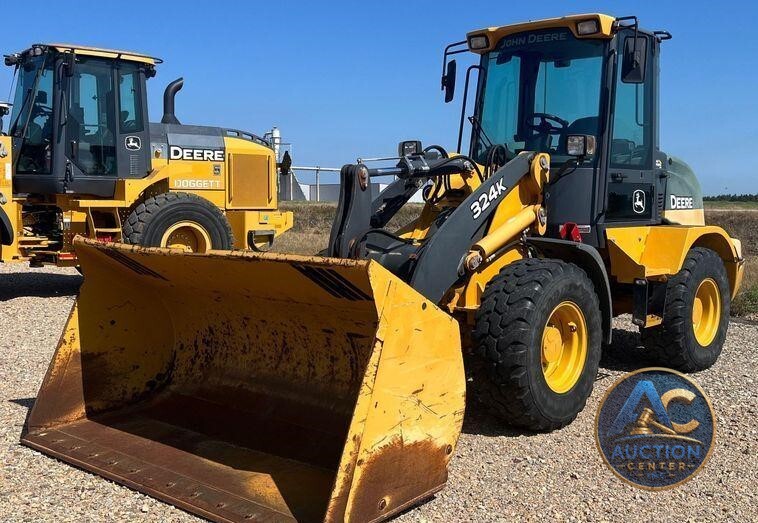2016 John Deere 324K  wheel loader