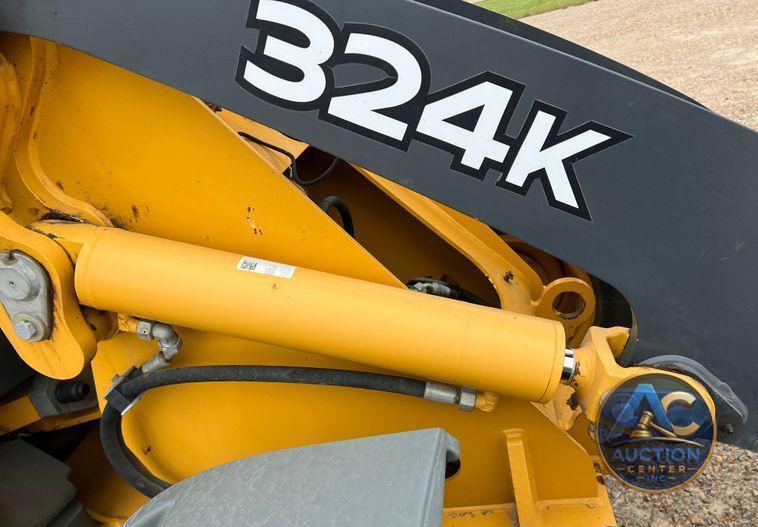 2016 John Deere 324K  wheel loader
