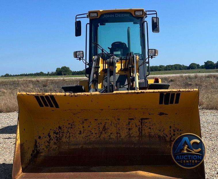 2016 John Deere 324K  wheel loader