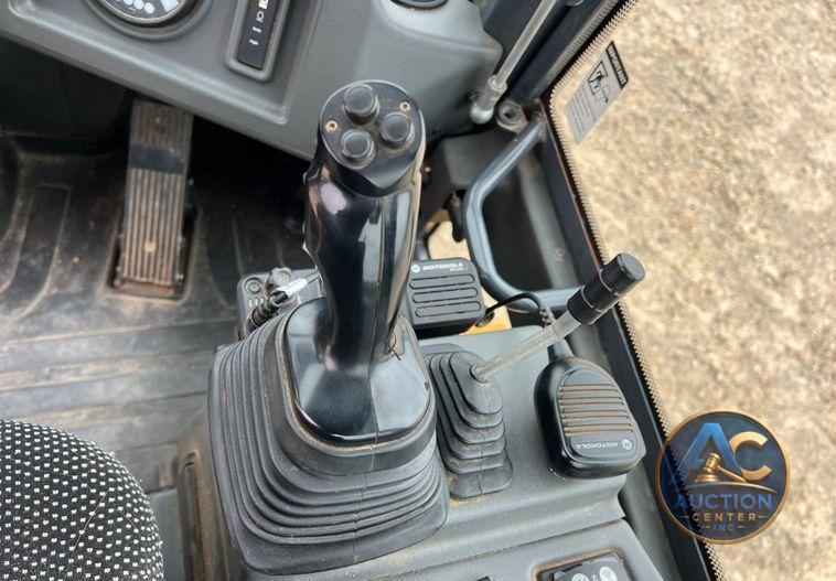2016 John Deere 324K  wheel loader