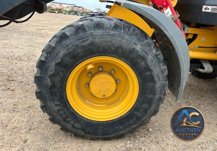 2016 John Deere 324K  wheel loader