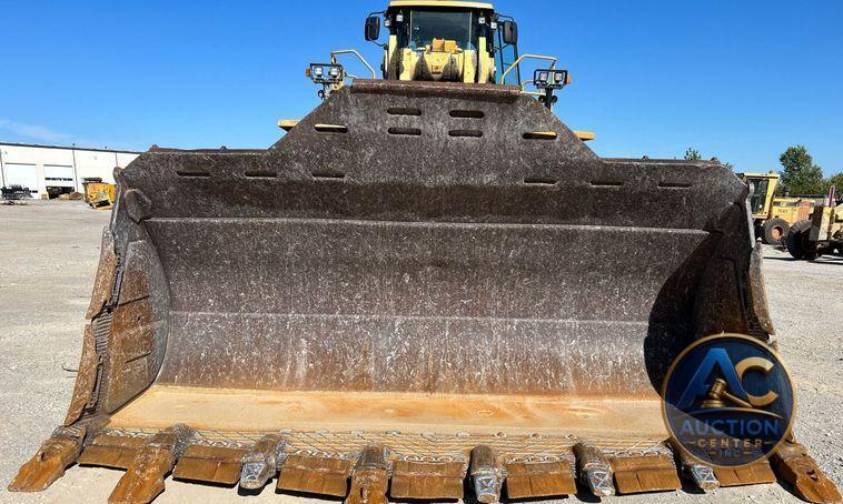 2013 Caterpillar 988H  wheel loader