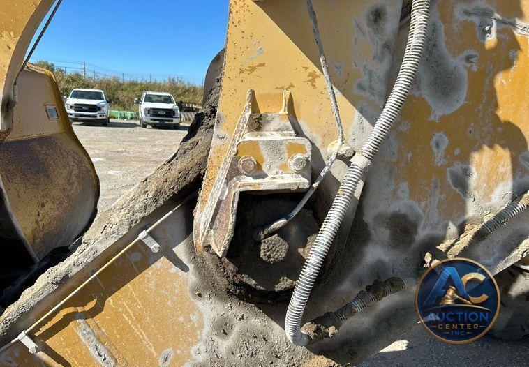 2013 Caterpillar 988H  wheel loader