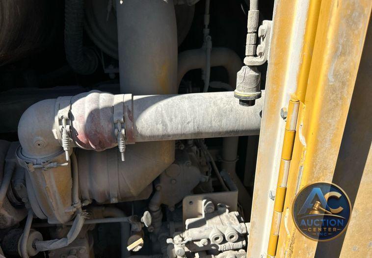 2013 Caterpillar 988H  wheel loader