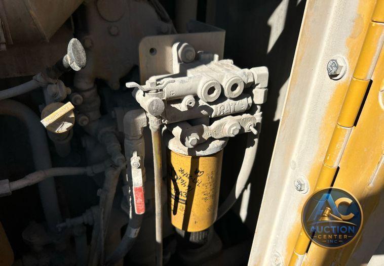 2013 Caterpillar 988H  wheel loader