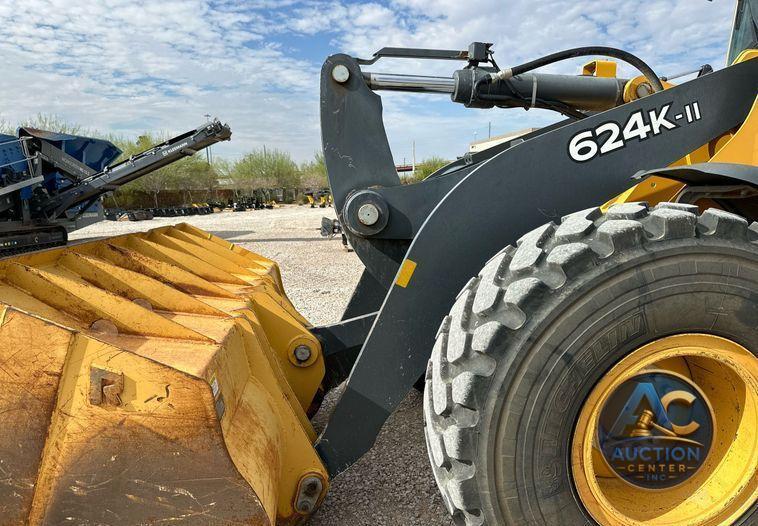 2017 John Deere 624K-II  wheel loader