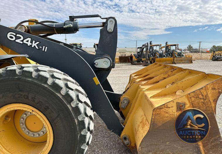 2017 John Deere 624K-II  wheel loader