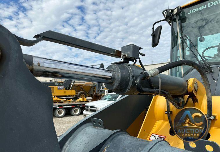 2017 John Deere 624K-II  wheel loader