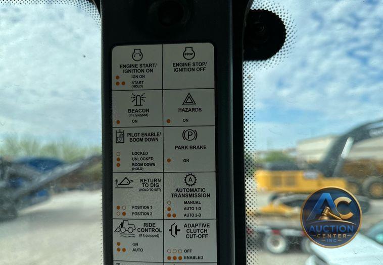 2017 John Deere 624K-II  wheel loader