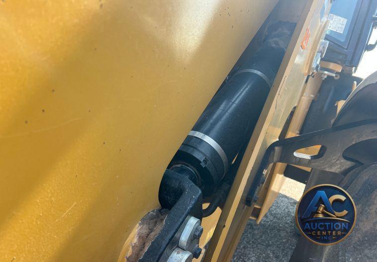 2016 Caterpillar 918M  wheel loader