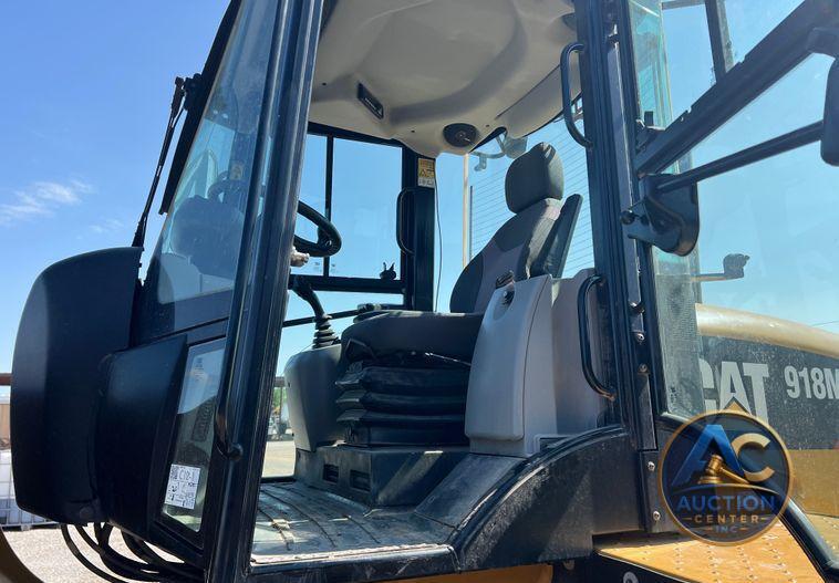 2016 Caterpillar 918M  wheel loader