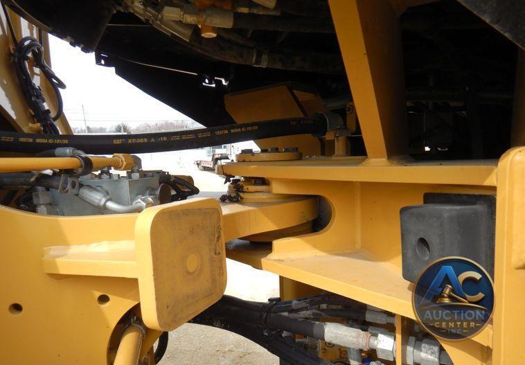 2016 Caterpillar 926M  wheel loader