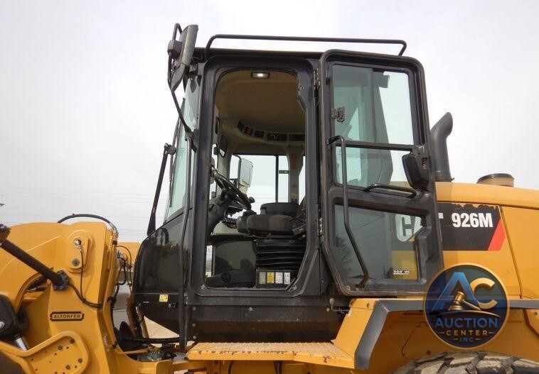 2016 Caterpillar 926M  wheel loader