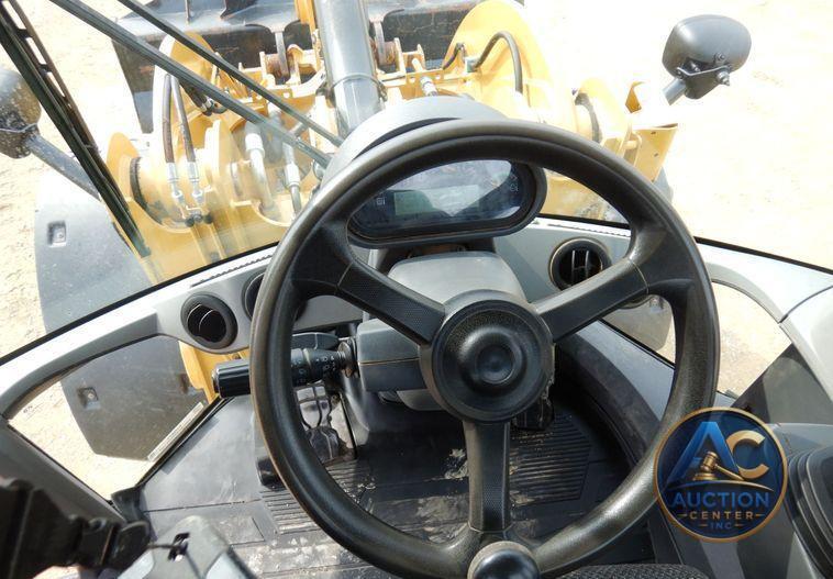 2016 Caterpillar 926M  wheel loader