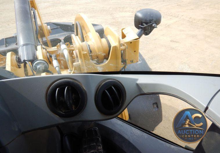 2016 Caterpillar 926M  wheel loader