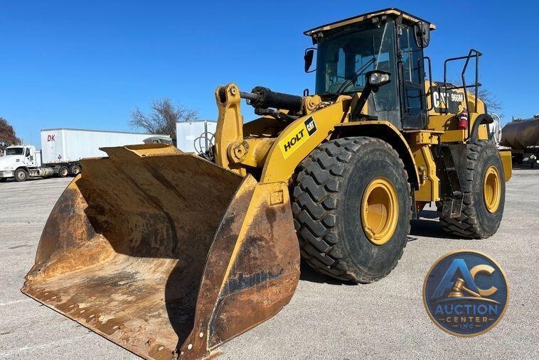 2017 Caterpillar 966M  wheel loader