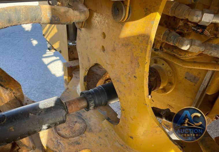 2017 Caterpillar 966M  wheel loader
