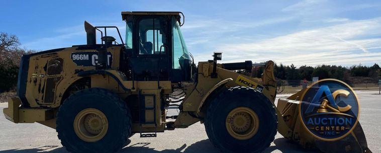 2017 Caterpillar 966M  wheel loader