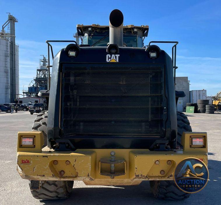 2017 Caterpillar 966M  wheel loader