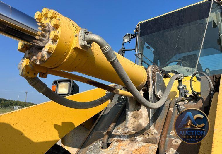 2015 Komatsu WA470-7  wheel loader