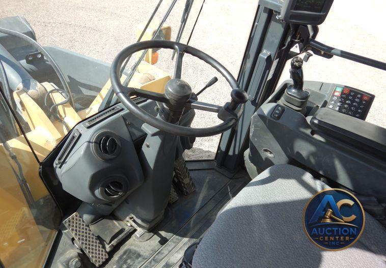 2012 John Deere 524K  high lift wheel loader