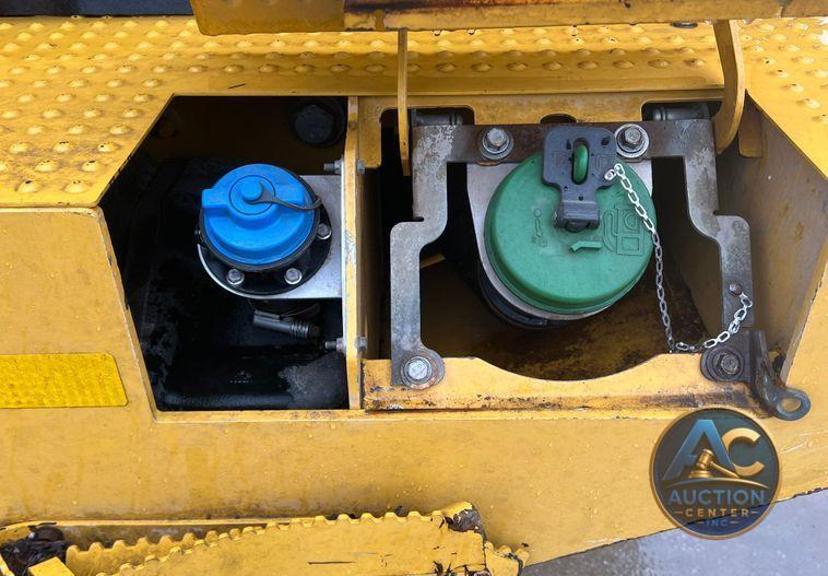 2020 John Deere 844L  wheel loader