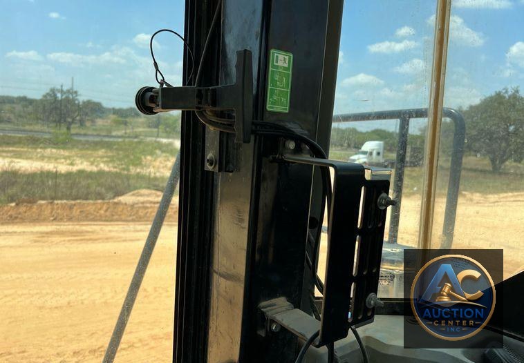 2013 Caterpillar 966K  wheel loader