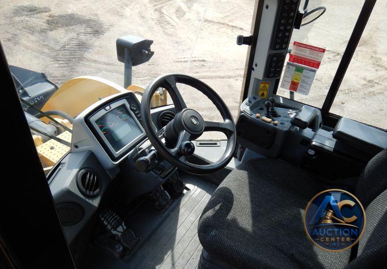 2014 Caterpillar 950K  wheel loader