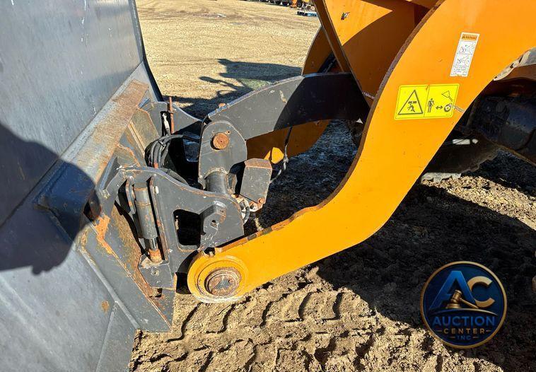 2016 Case 321F  wheel loader