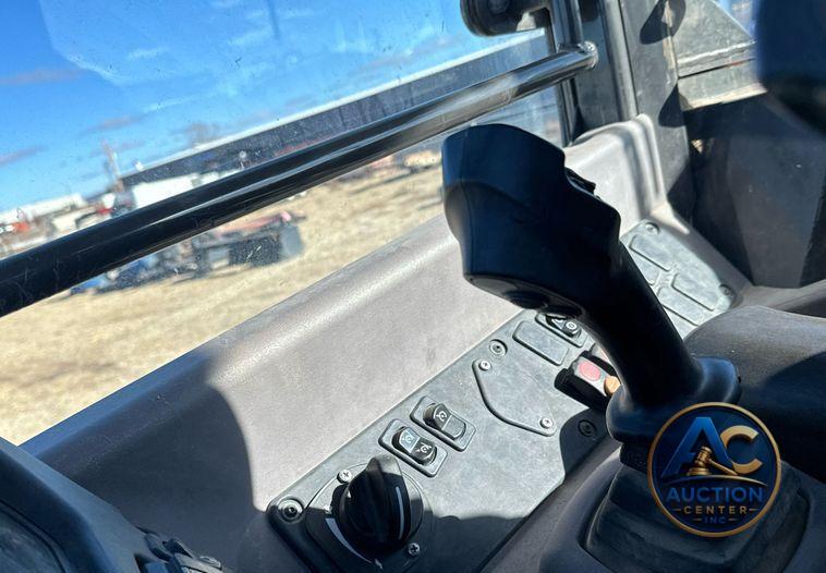 2016 Case 321F  wheel loader