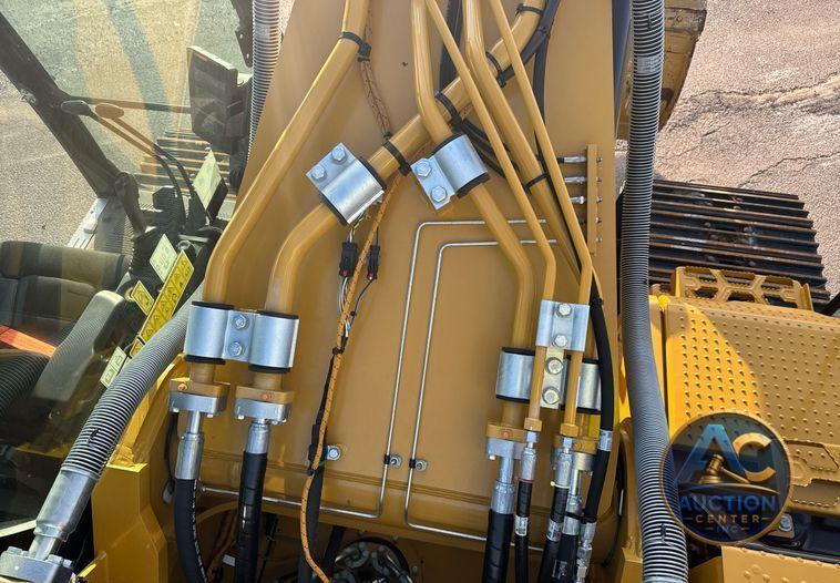 2024 Caterpillar 340 excavator
