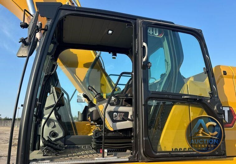 2024 Caterpillar 340 excavator