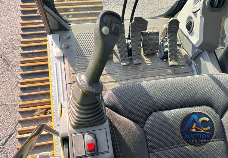 2024 Caterpillar 340 excavator