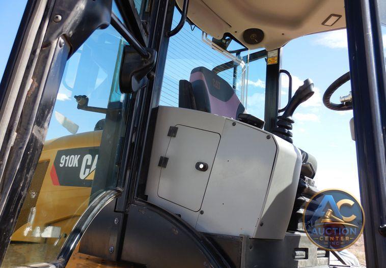 2015 Caterpillar 910K high lift  wheel loader