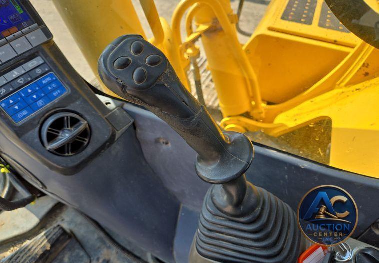 2013 Komatsu PC240LC-10 excavator